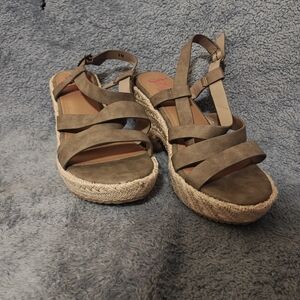 Jellypop Olive Strappy Espadrille Wedge Sandals